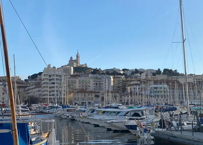 Vieux Port De Marseille